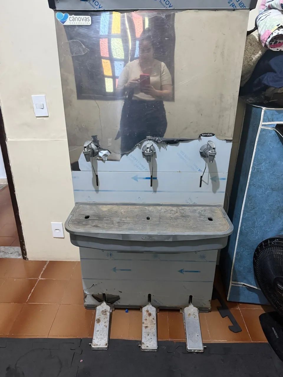 Bebedouro Industrial 200L RESIST em Inox - SEM contato manual, com 4 torneiras (1 natural) - Foto 3