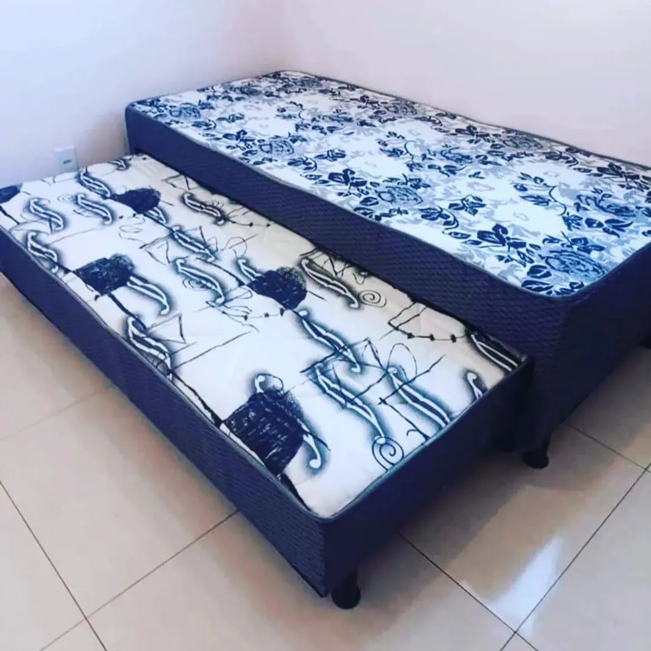 Cama Box de Solteiro com Cama Auxiliar R$599,99