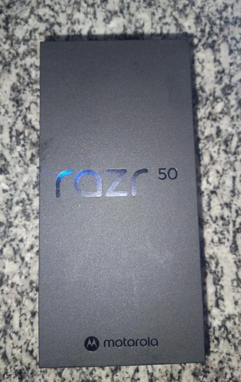 Motorola RaZR 50 novo /