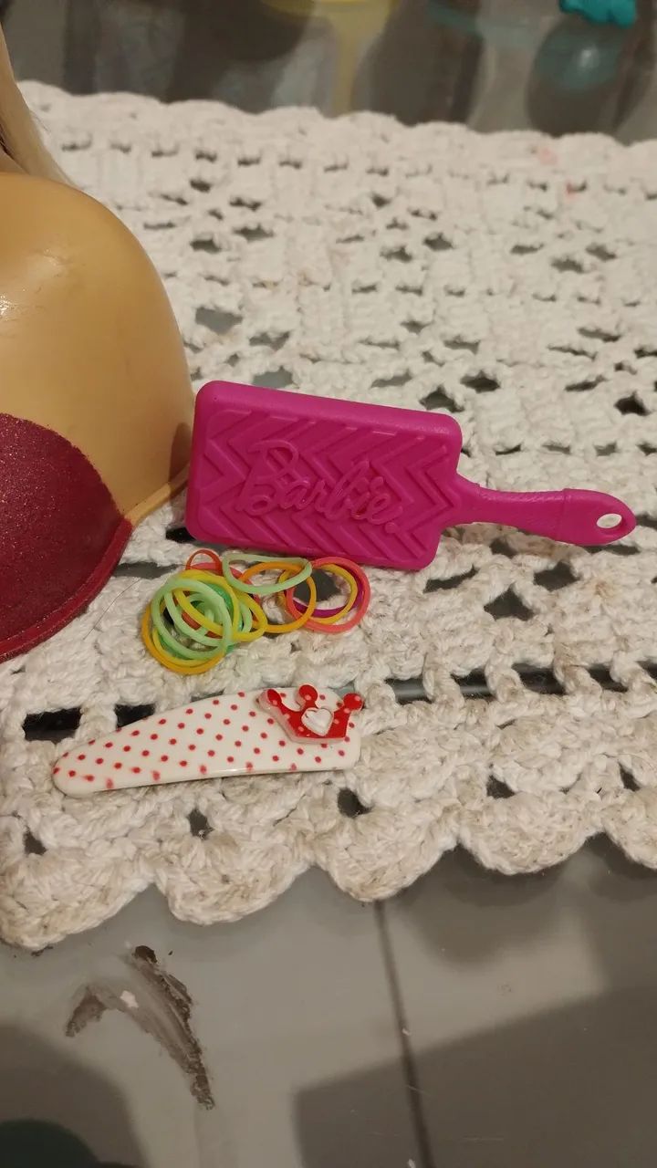 Cabeça de Barbie para pentear e brincar - Foto 2