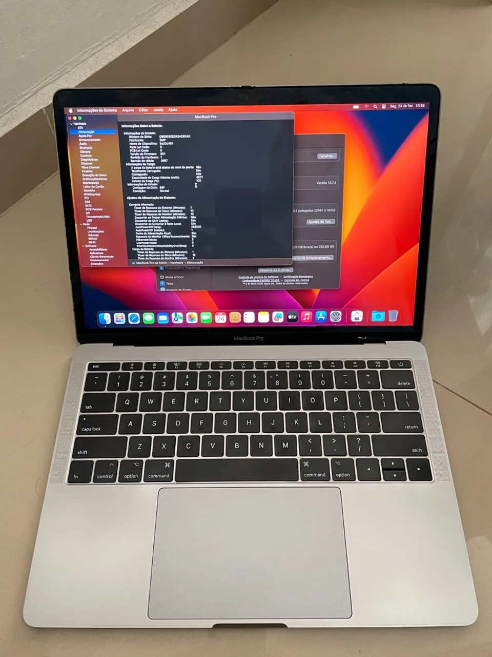 macbook pro 2017 16gb