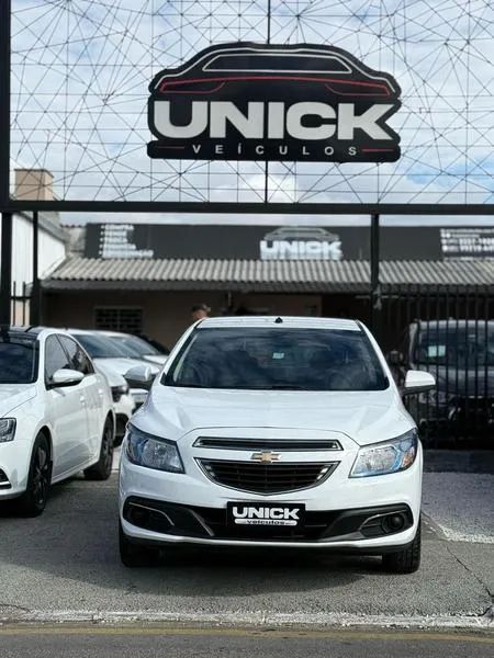 CHEVROLET ONIX 10M LOLLA 2014