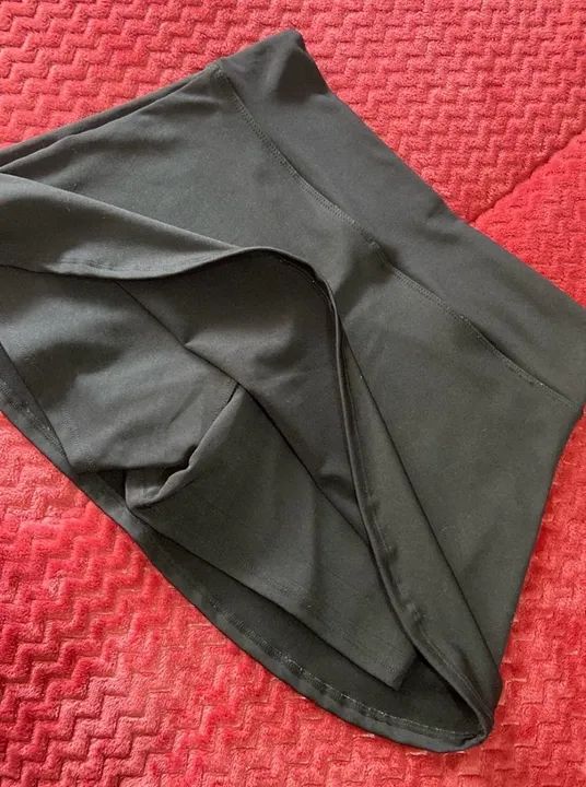 Shorts Saia Preta Básica - Foto 3