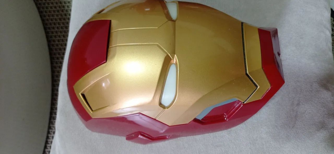 Luminária Noturna Homem De Ferro Luz Decorativa - Foto 2