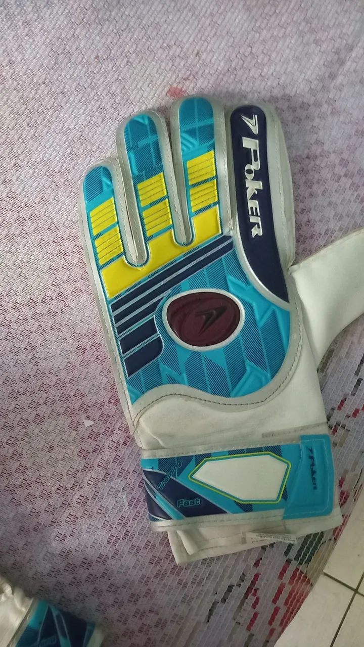 Luva goleiro poker  - Foto 2