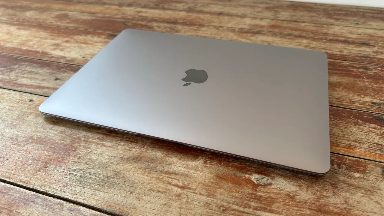 MacBook Air 13 2019 - A1932 (tela trincada) - Notebooks