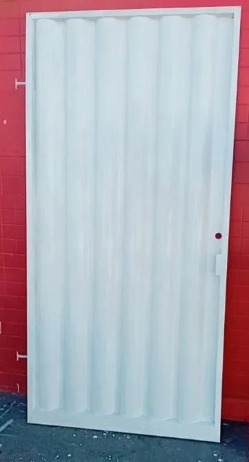 Galvanized steel painted social gate, 1.05 m wide × 2.70 m high. Never used!64717311300865120