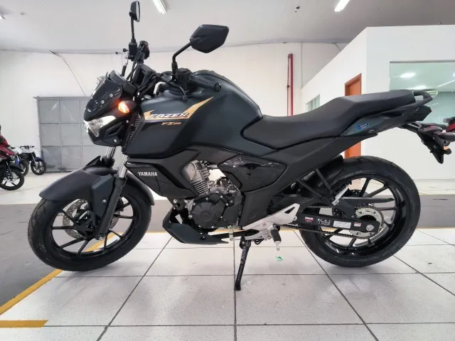 NOVA FZ15 CONNECTED - 2025 - 0KM