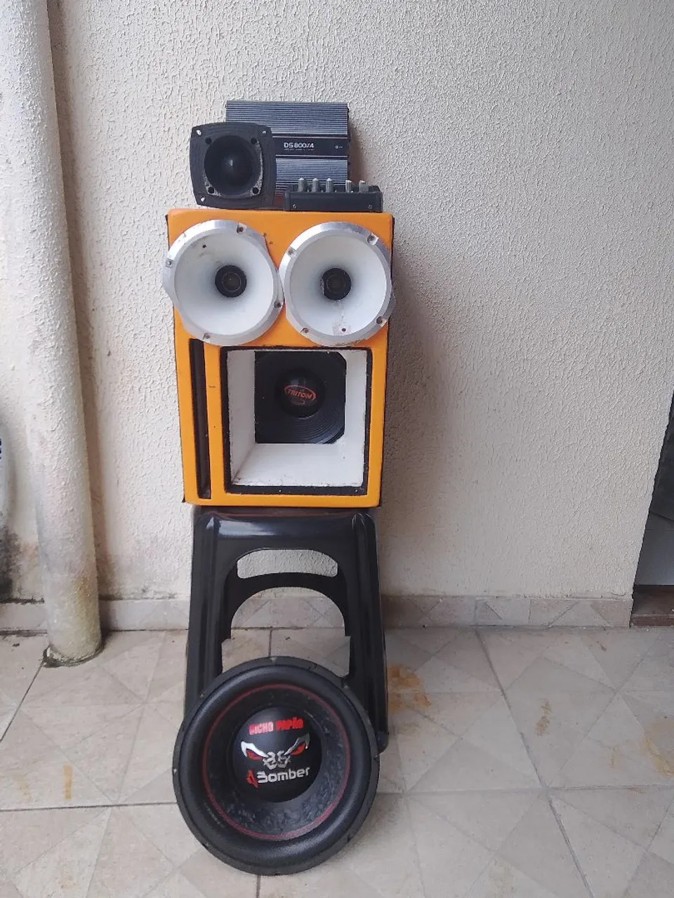 Caixa de Som Automotivo Personalizada