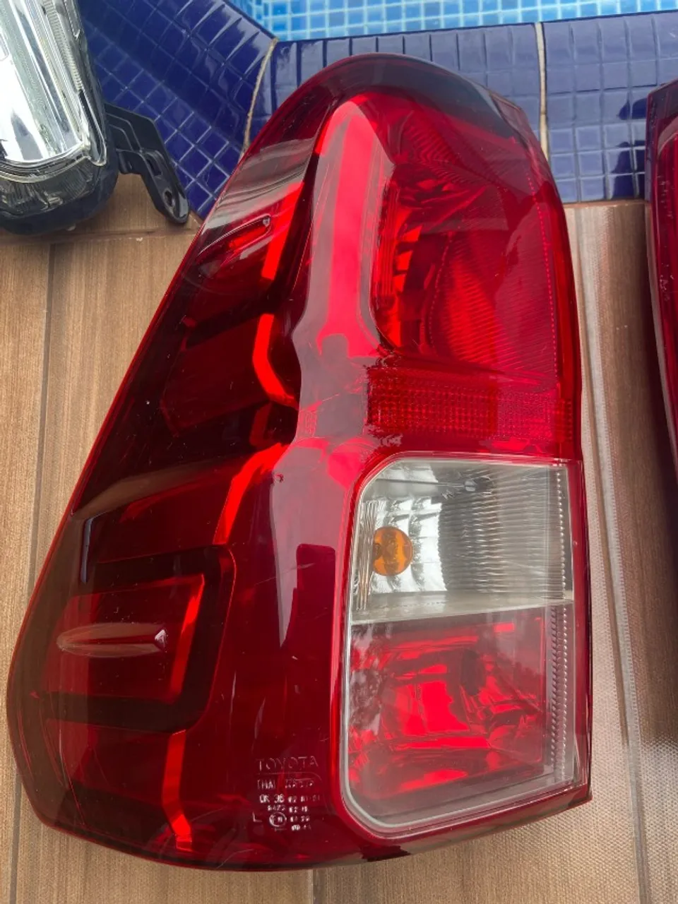 LANTERNAS HILUX 2016
