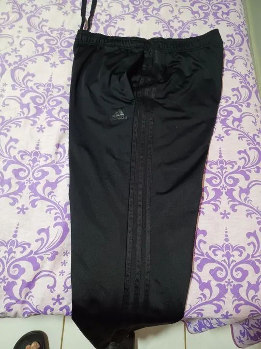 Calça ADIDAS Originals SST Preta.