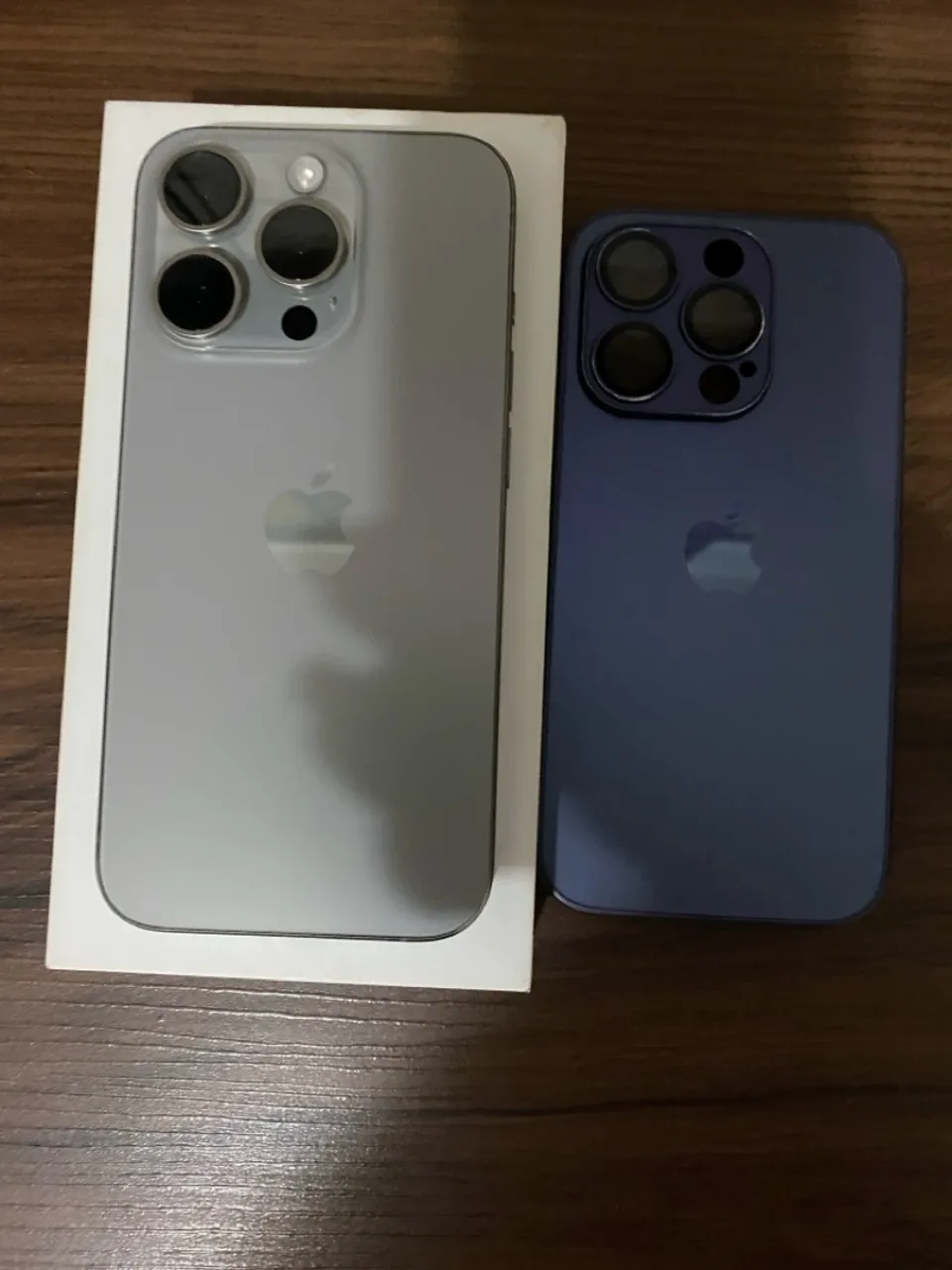 iPhone 15 Pro impecável