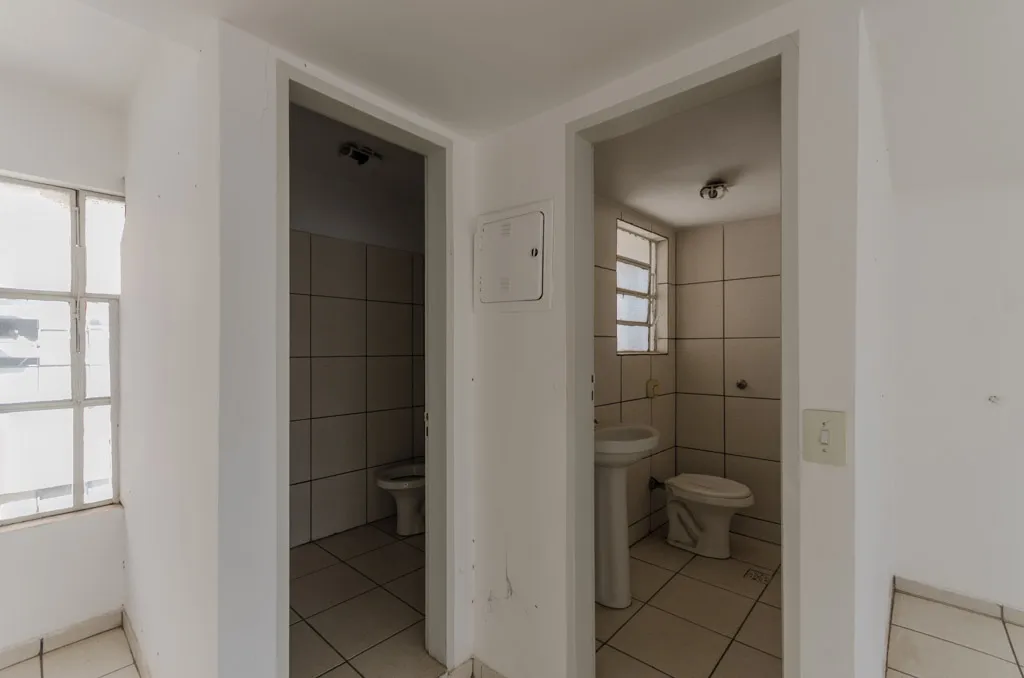 Sala Comercial]]