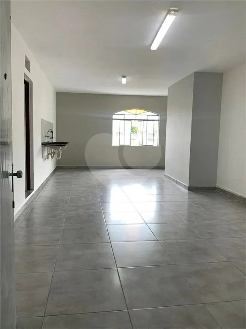 Salas para locação em Alvinópolis - SP