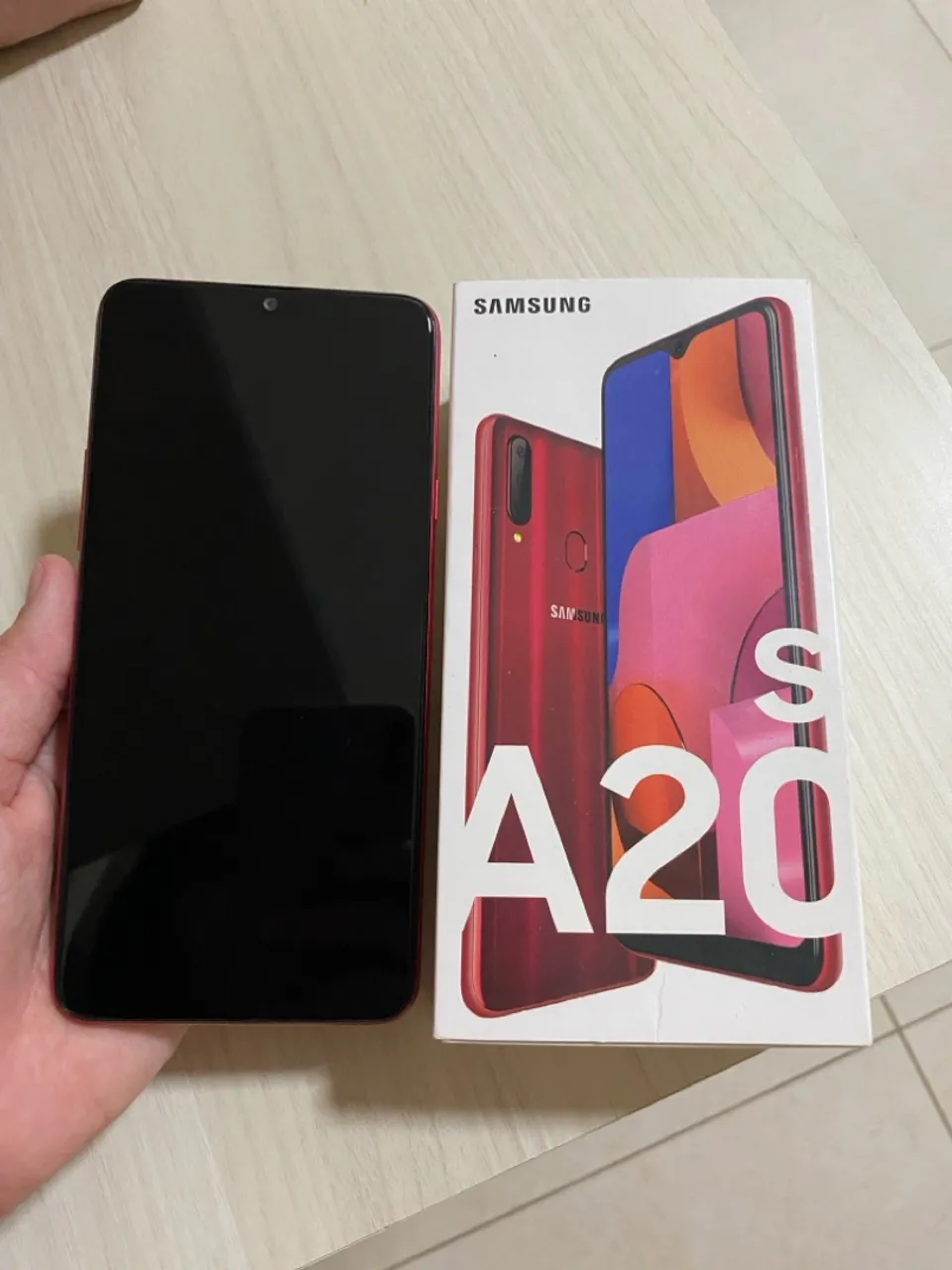 Samsung A20s