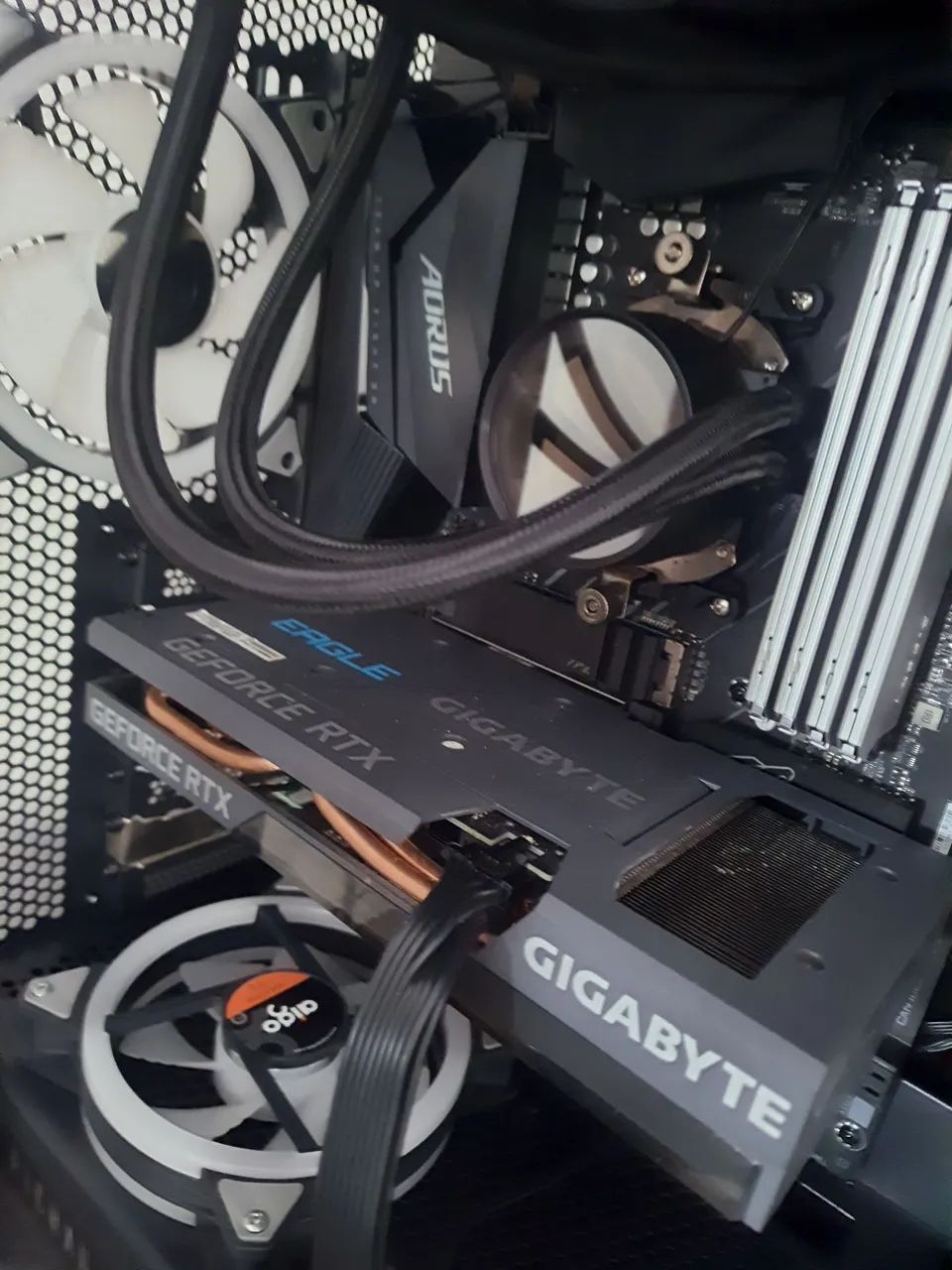 Intel Core i5 12600k, RTX 3050 8Gb, 32GB Memória Ram, Ssd 2Tb Nvme - Foto 4