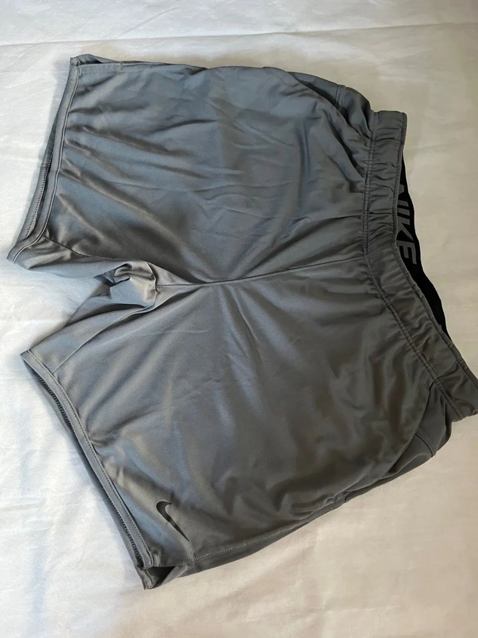 Shorts Nike Original e Novo 