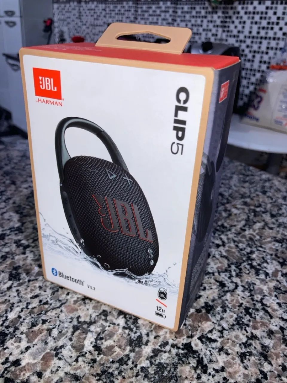 JBL Clip 5 