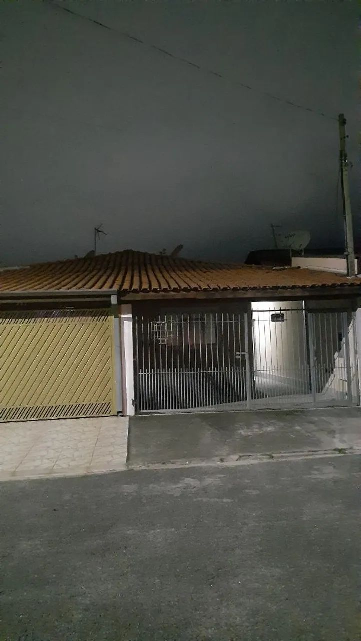 Vendo casa geminada com 3 quartos