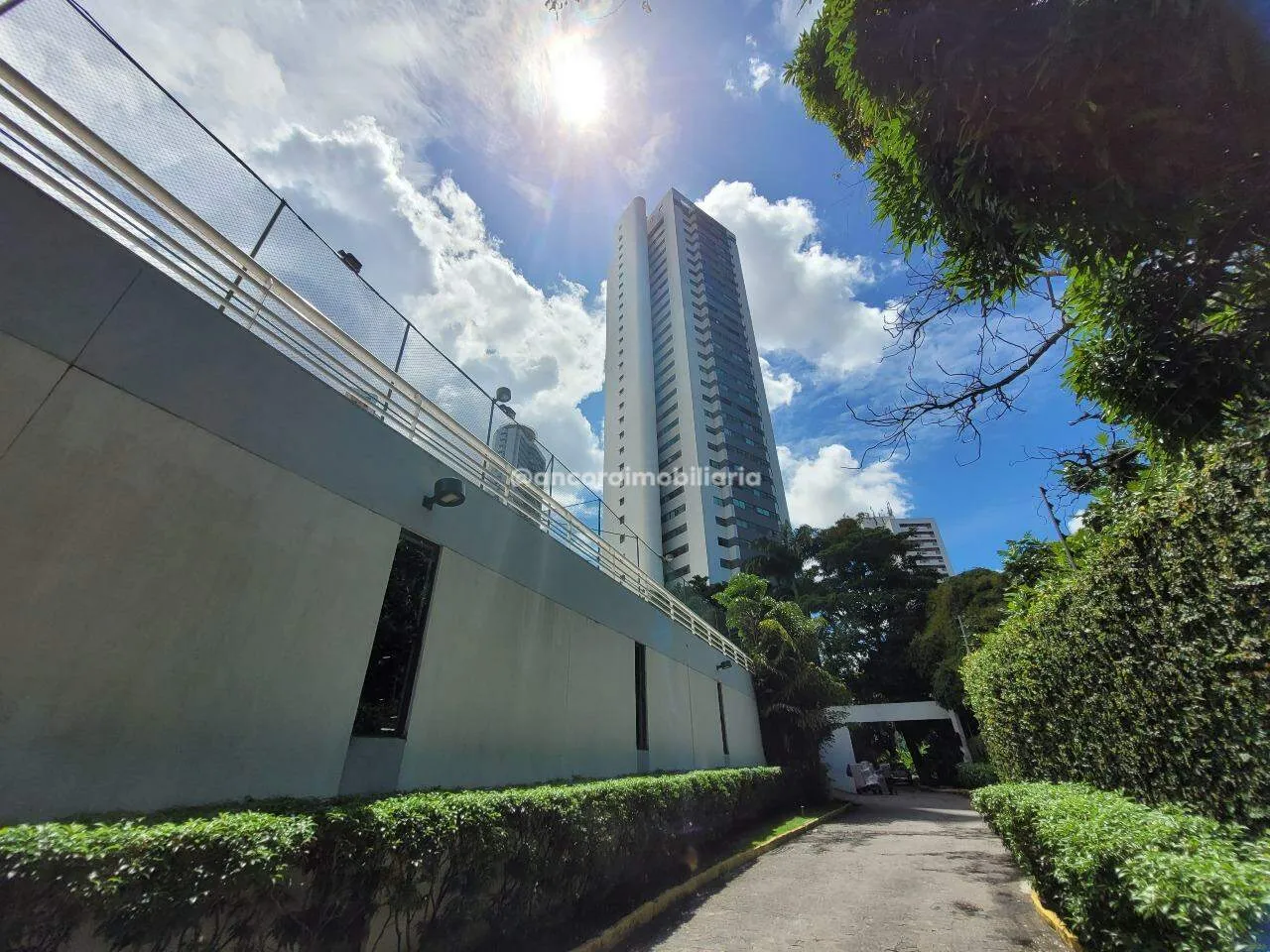Apartamento para aluguel, 4 quartos, 4 suítes, 3 vagas, Casa Forte - Recife/PE