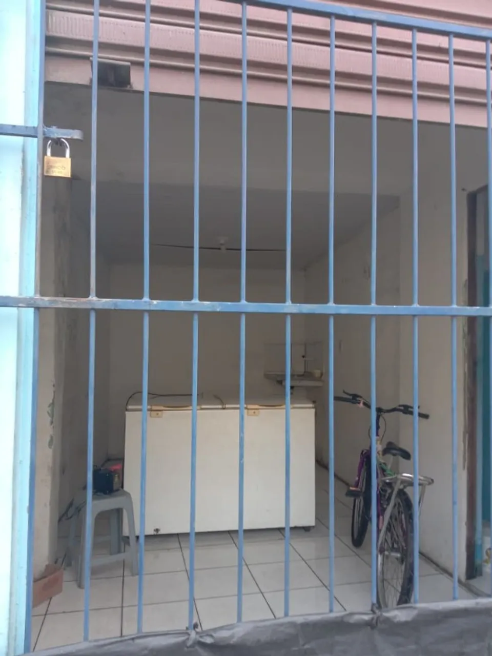 Aluga-se ponto
