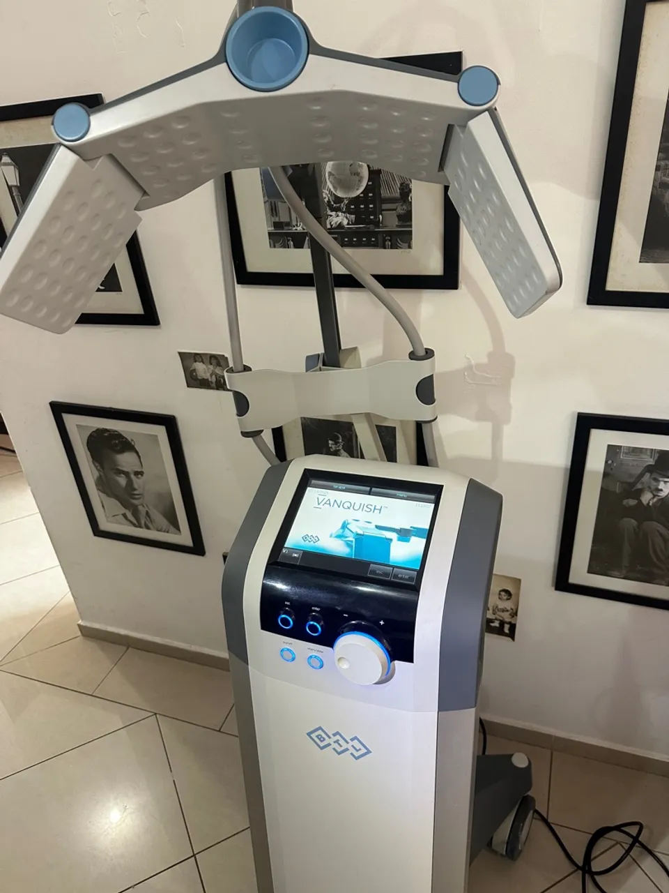 Aparelho BTL-6000 SWT Topline para clínicas de estética e biomédicos
