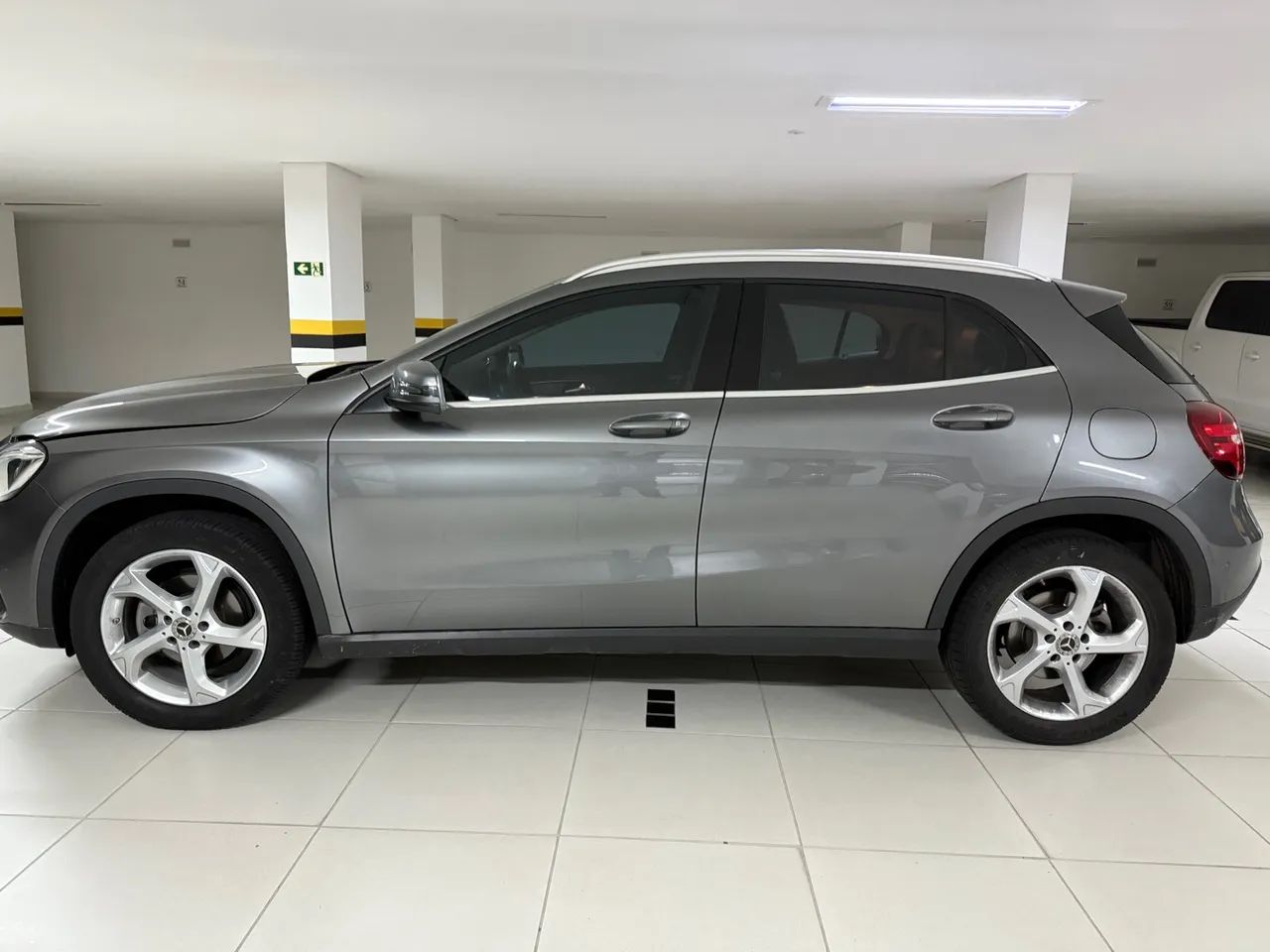 Mercedes-Benz Gla GLA 200 Advance 1.6/1.6 TB 16V Flex Aut. 2018