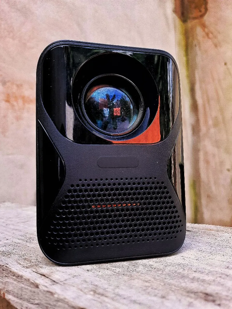 Projetor LED FHD Projeta Até 120 Polegadas