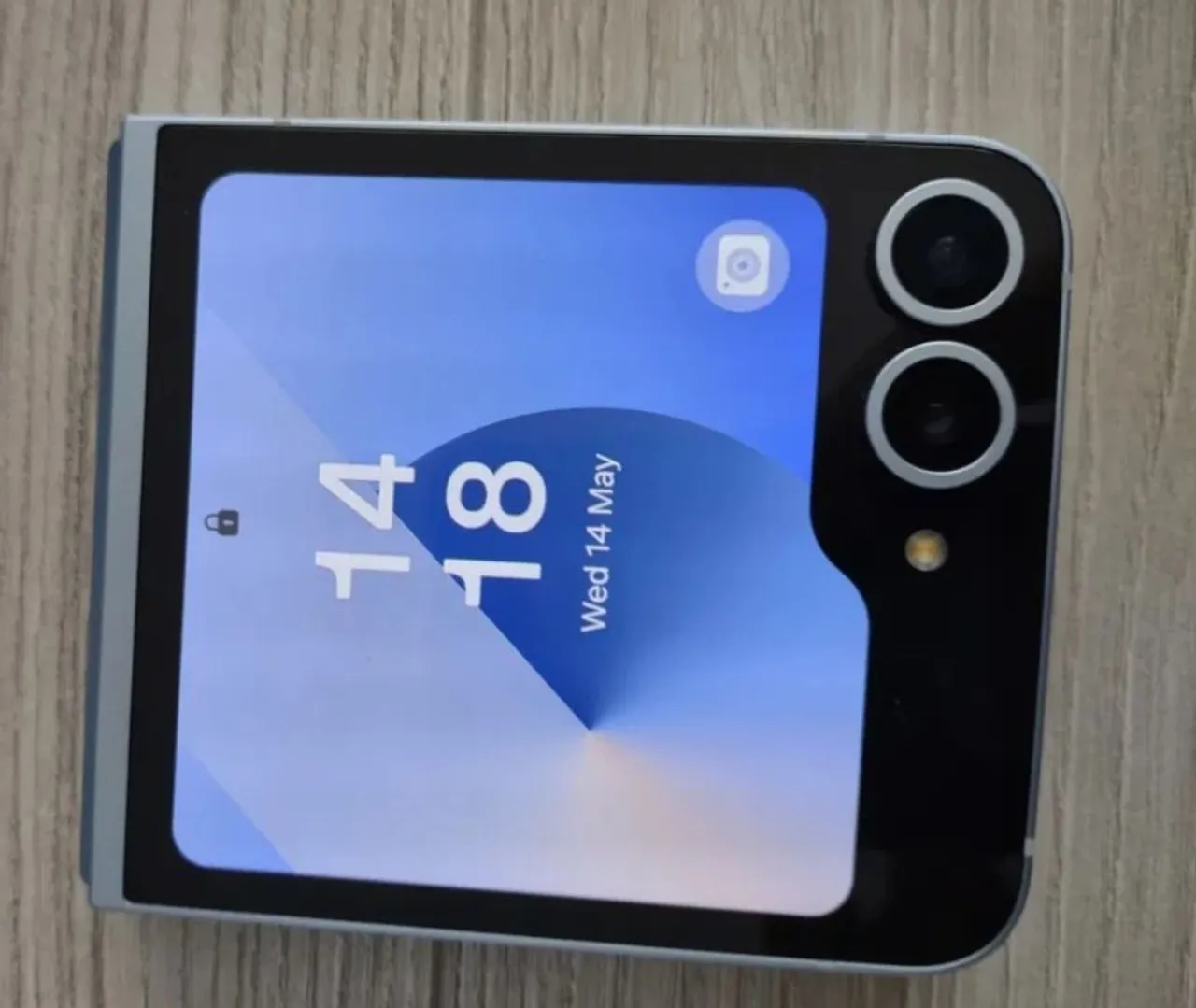 Vendo Samsung flip 6 azul