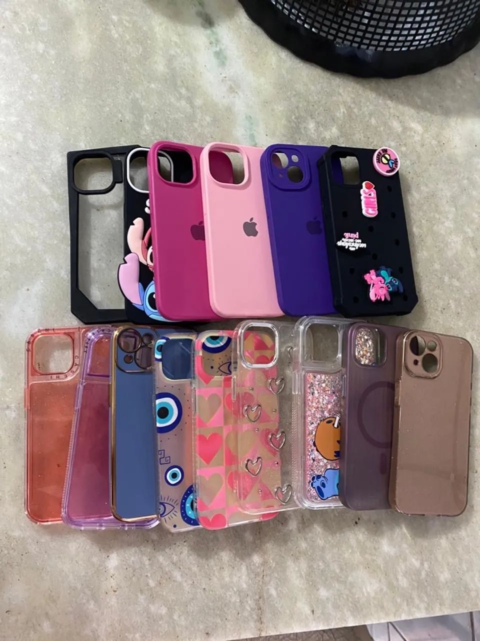 Capas para iPhone 15 ou 14 normal, femininas. Leia anúncio abaixo