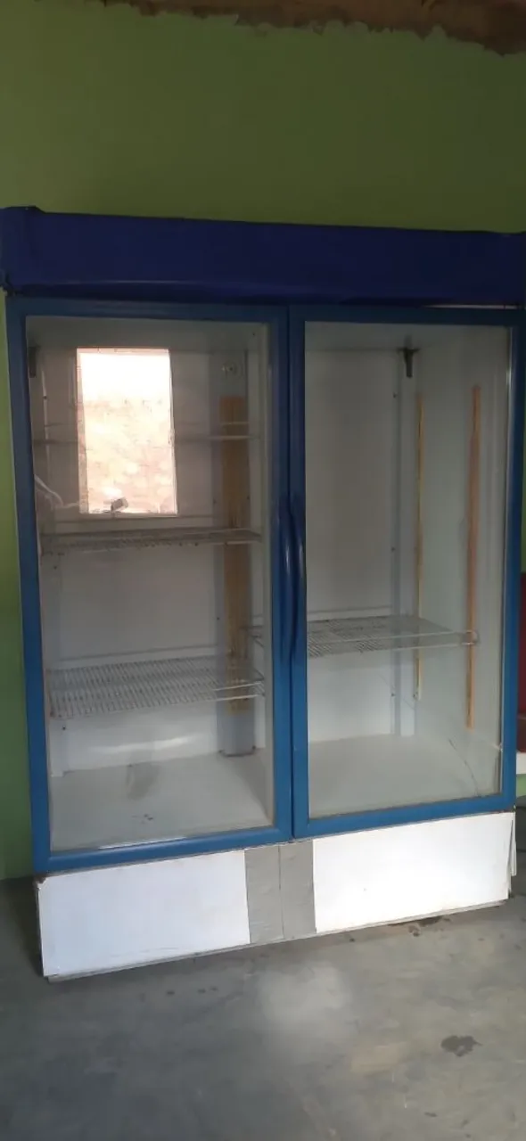 Geladeira Expositora Dupla Porta
