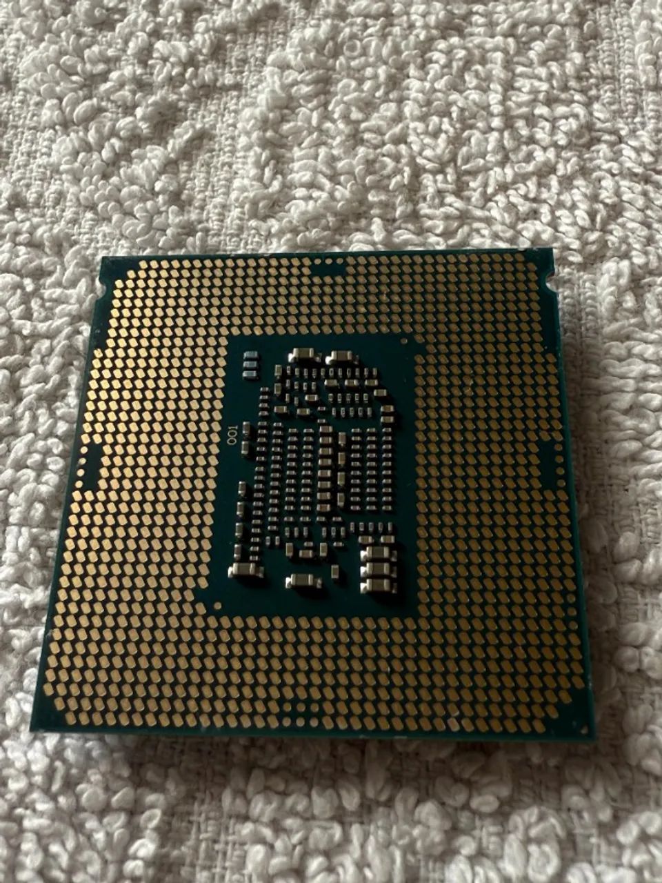 Intel Core i3 9100F + Cooler 