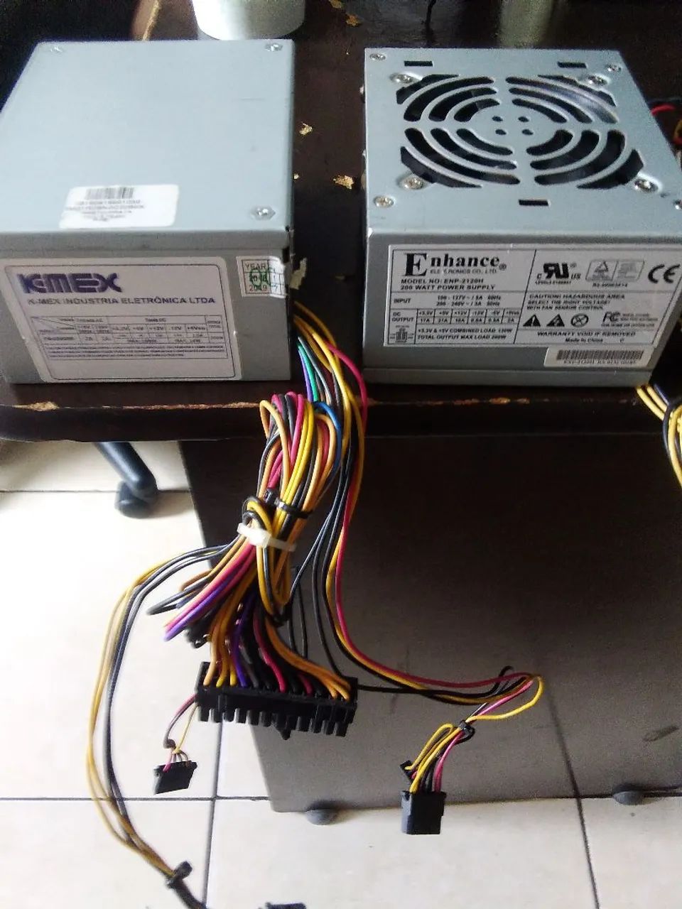 Fonte para computador Dell.