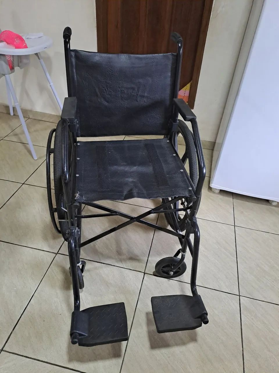 Cadeira de Rodas - Jaguaripe - Foto 3