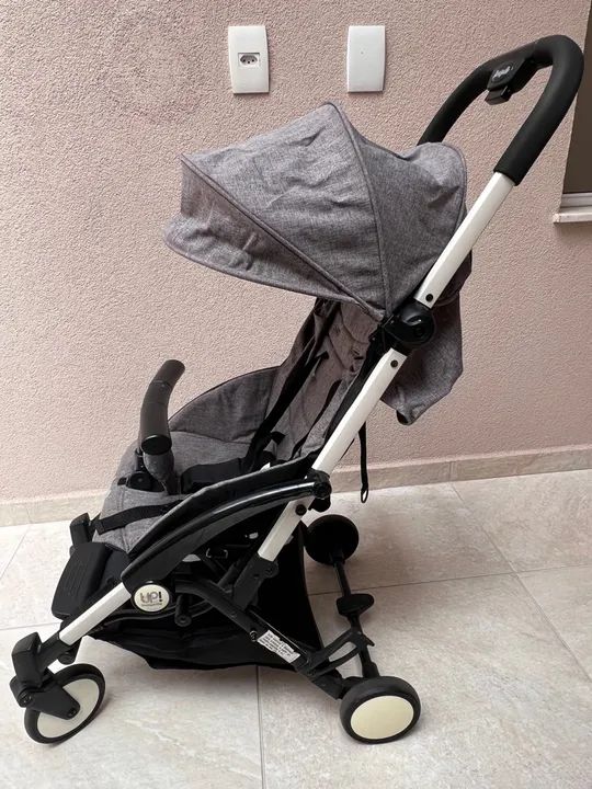 Carrinho de Bebê UP!  Burigotto- Cinza - Foto 2