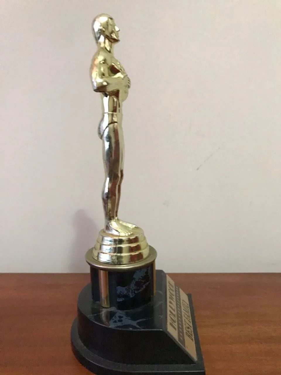 Troféu tipo Oscar Best Family - Foto 5