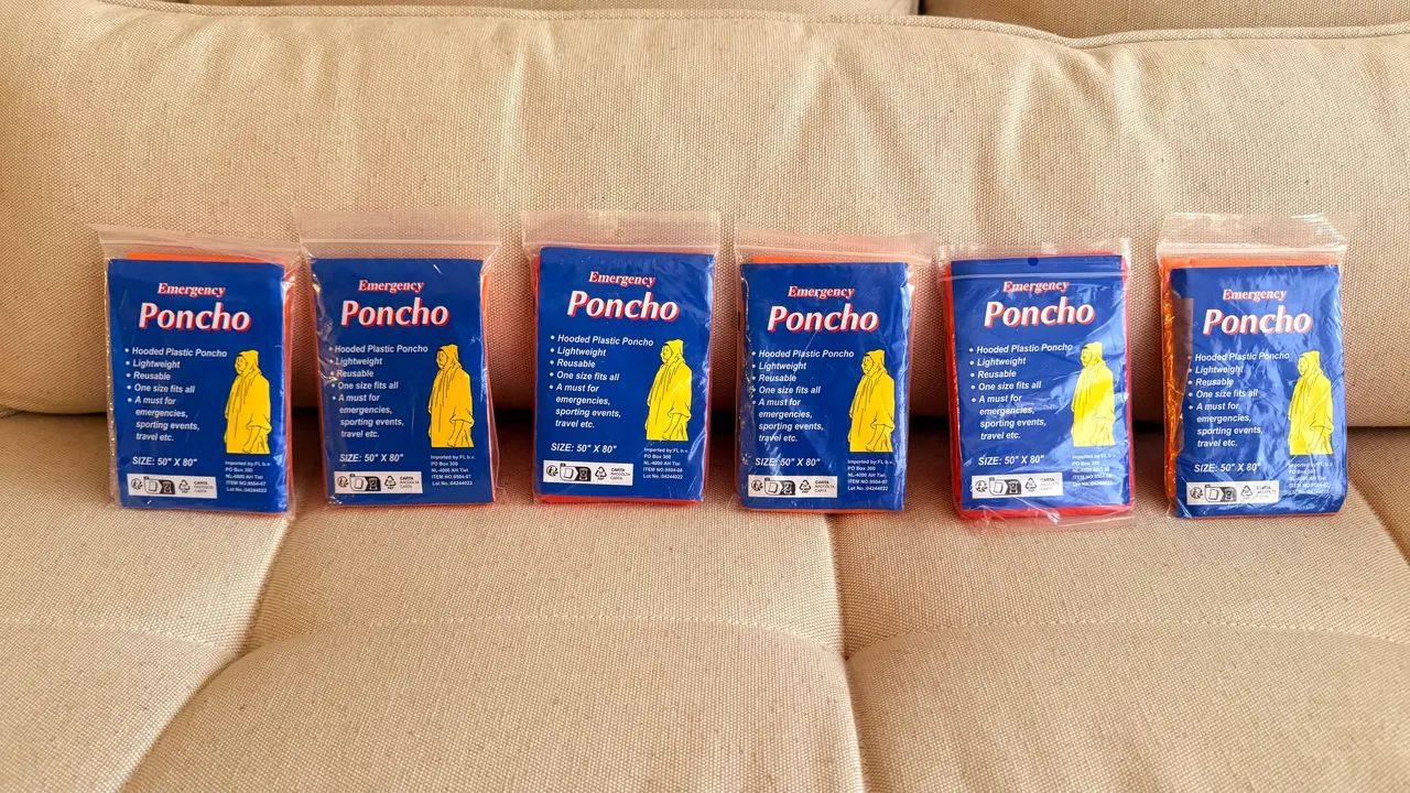 Kit 6 Ponchos IMPORTADOS  Laranja - Importados, Novos  - Foto 3