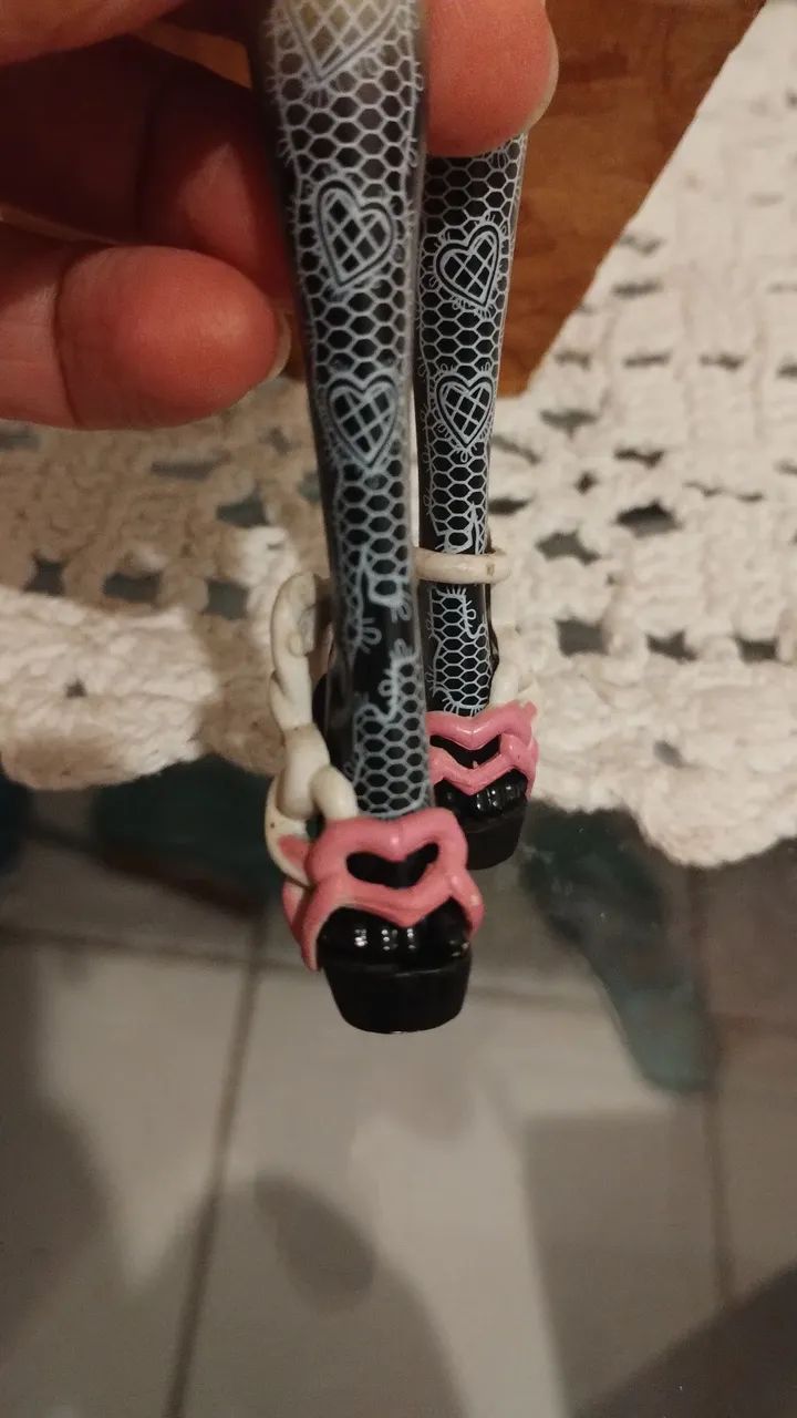 Boneca Cupido Monster Higt  - Foto 4