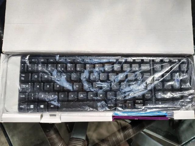 Teclado Logitech usb ( Promoção) - Foto 2