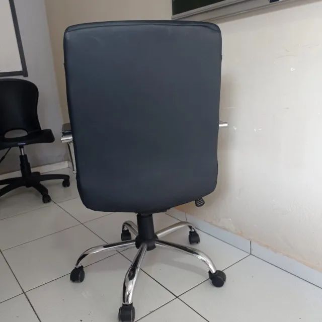 Cadeira giratória para escritório - Foto 4