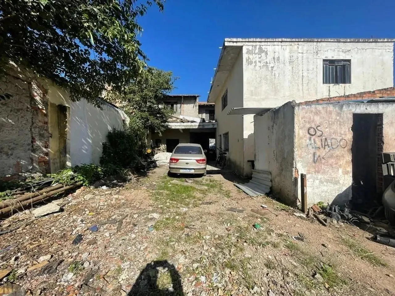 Terreno com 567 m², à venda por R$ 630.000 - Boqueirão, Curitiba (PR)