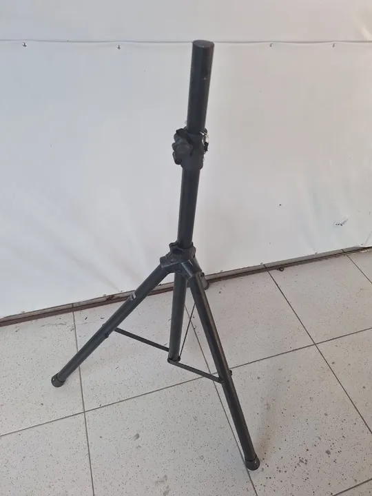 Tripé para caixa de som- Novo
