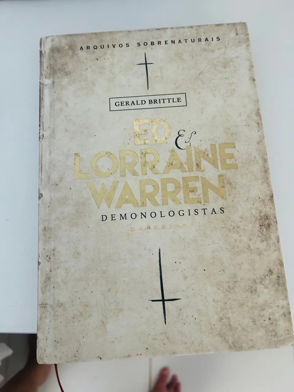 Livro Ed e Lorraine Warren demonologistas