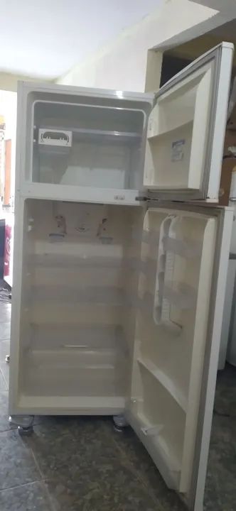 Geladeira Duplex em ótimo estado - Foto 5