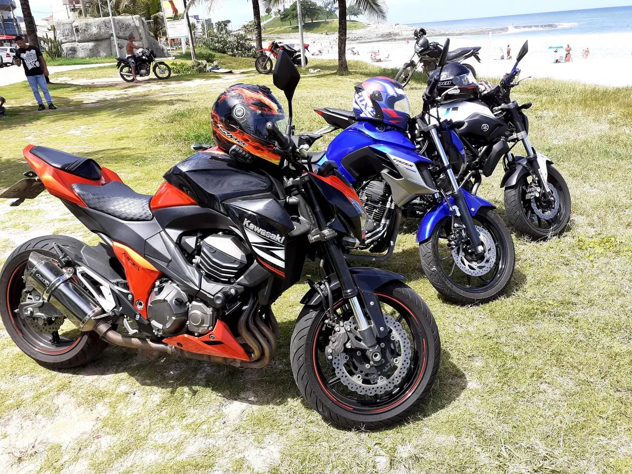 Kawasaki Z-800 2014 - 1441449568 | OLX