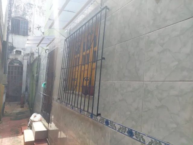 casa duplex com ampla sala e com 2 quartos e quintal em vila na Pedreira