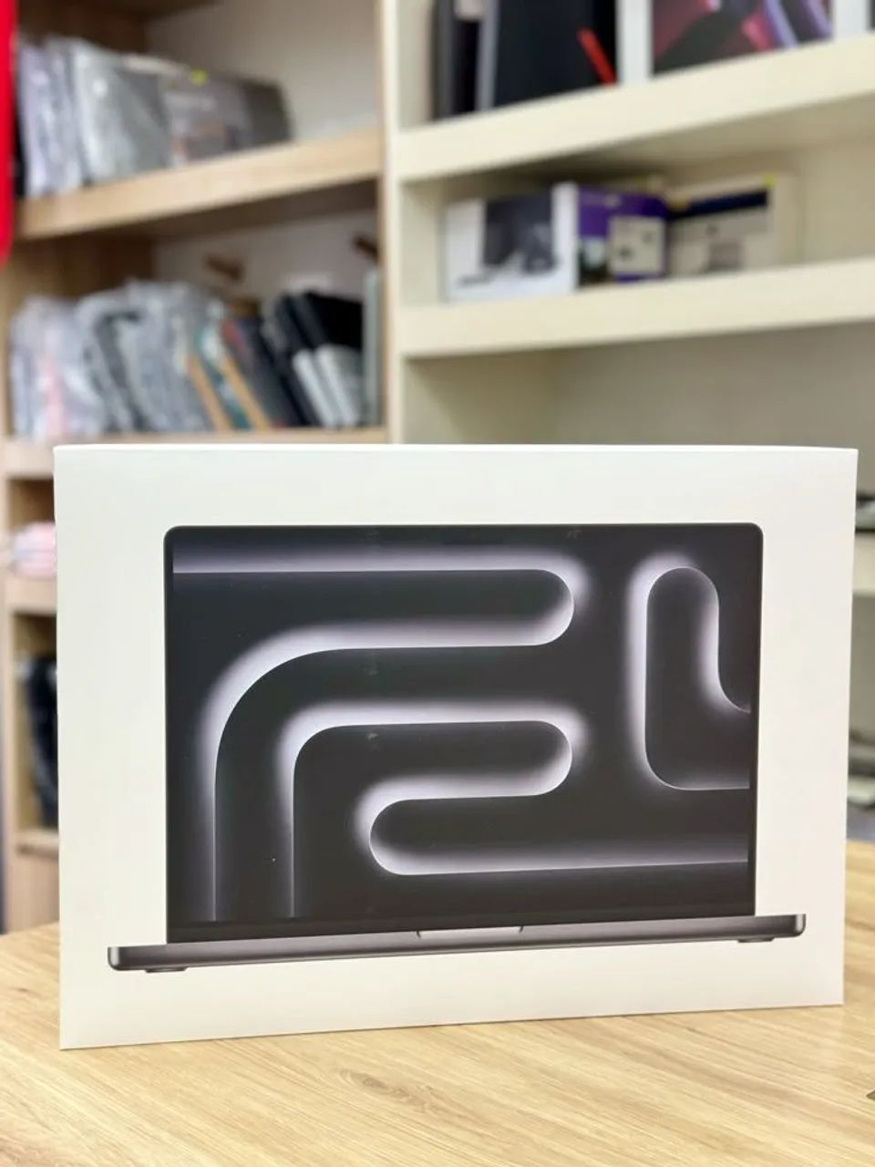 MacBook 18GB  - Foto 2