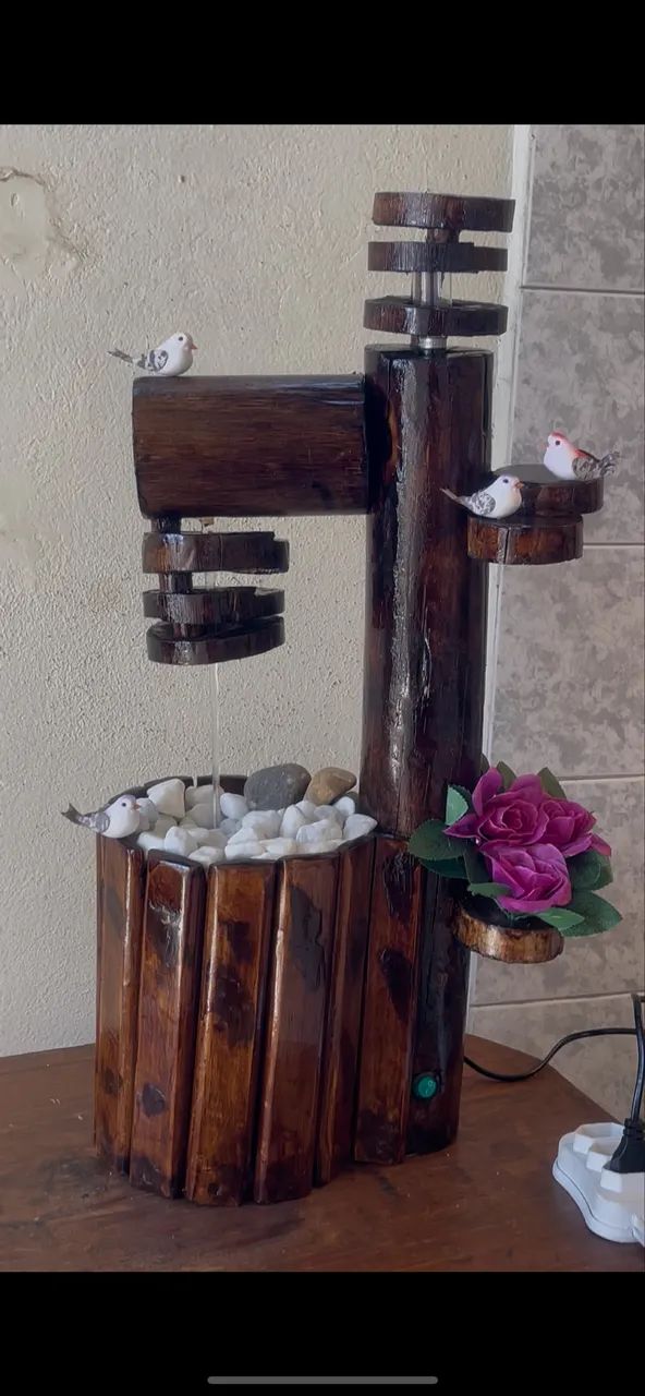 Fonte de água/luminaria 