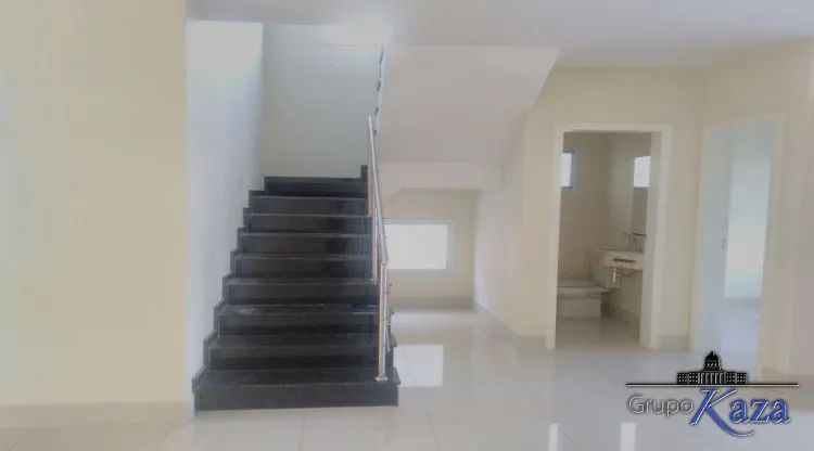Imóvel para aluguel possui 171 metros quadrados com 4 quartos - Foto 4