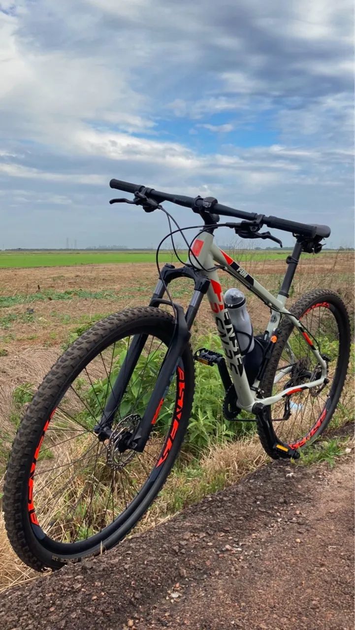 Bicicleta Aro 29 Sense Fun Evo 18v 2023 Tamanho do quadro M